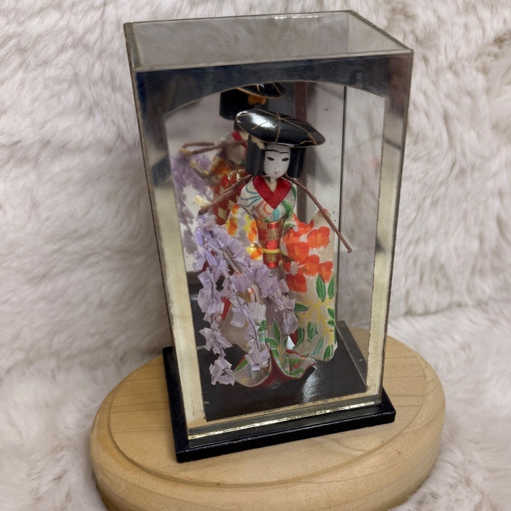 Vintage AAC Japan Japanese Geisha Doll in Glass Mirror Case Wisteria Kimono 5.5"